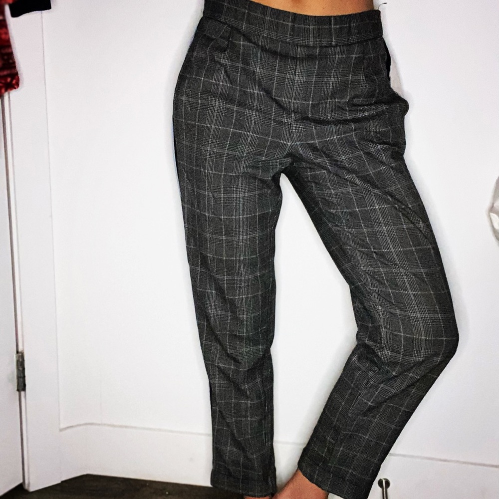 HIGH RISE PLAID PANTS🪡 ELASTIC WAISTBAND. SIDE POCKETS.